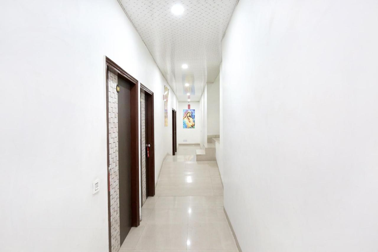 Oyo 8105 Royale Guest House Лудхіяна Екстер'єр фото